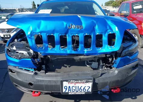 2021 Jeep Cherokee Trailhawk 4X4 from USA, damaged, VIN 1C4PJMBX7MD239895